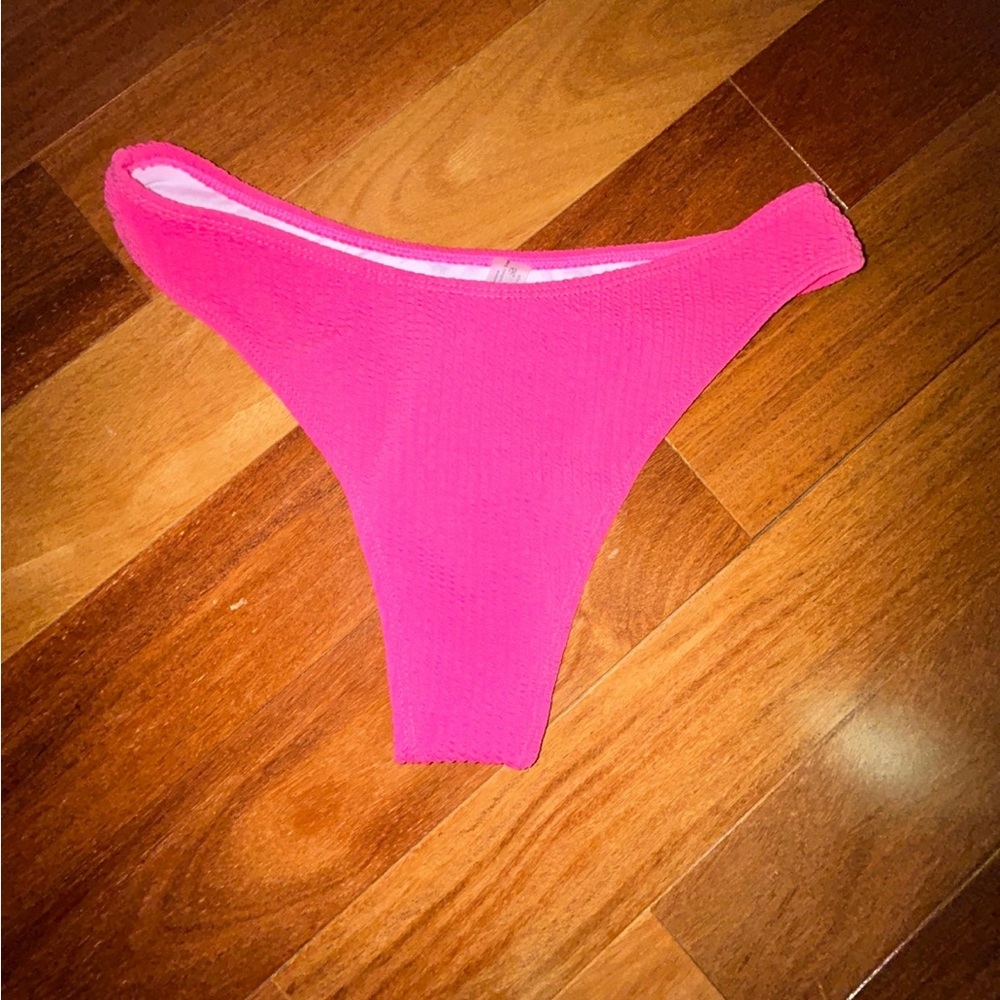 Pink Bikini Set - Picture 7 of 8